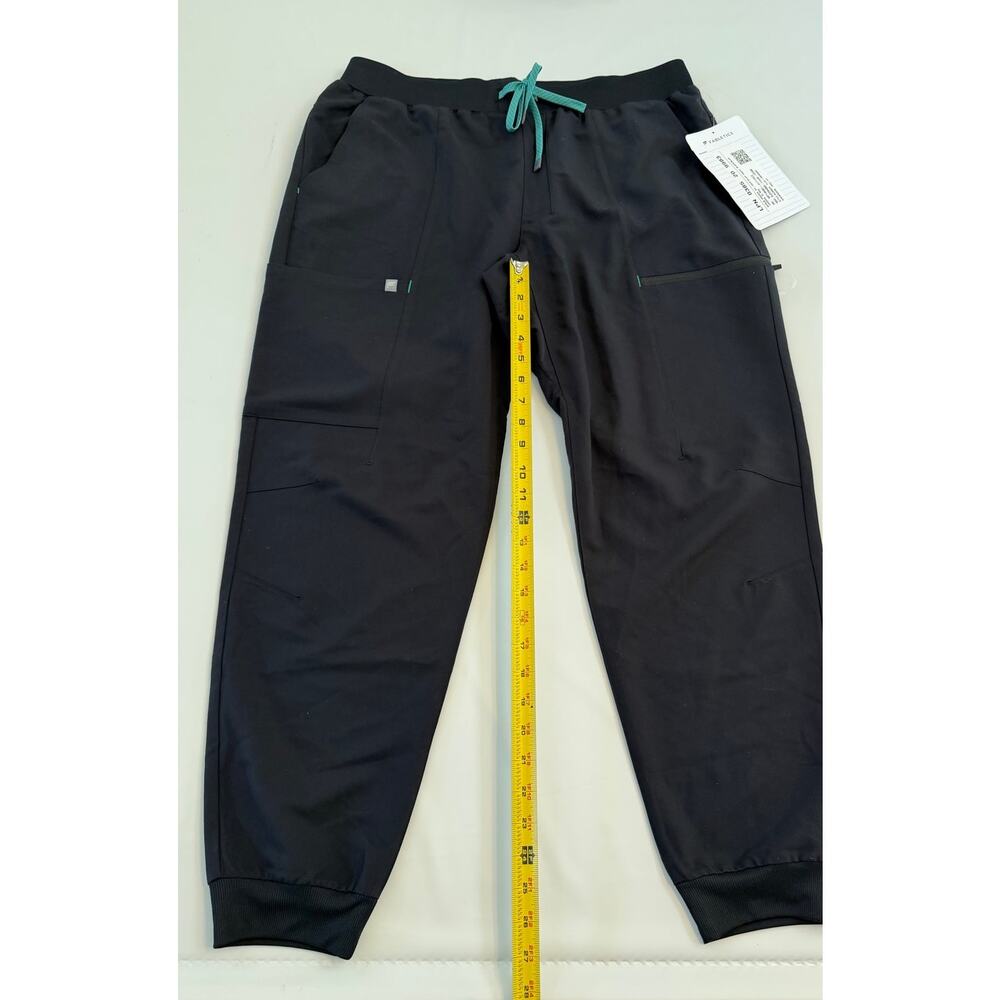 NWT Fabletics All Shift Scrub Joggers Mens XL Black/Seaside Blue READ - Picture 4 of 12